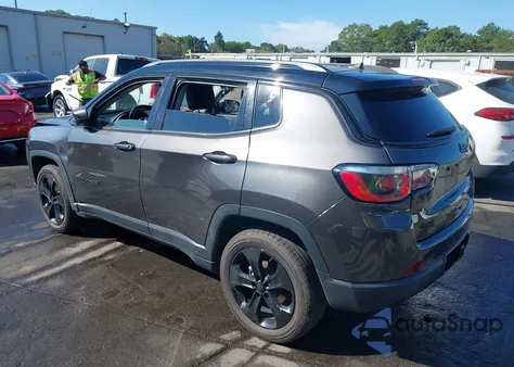 2018 Jeep Compass Altitude 4X4 from USA, damaged, VIN 3C4NJDBB5JT433875